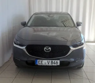 Car image 5