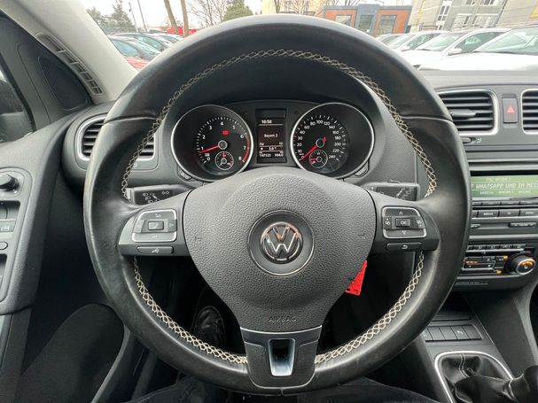 Volkswagen Golf 77 kW image number 11