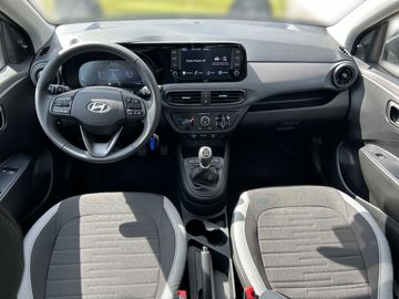 Car image 10