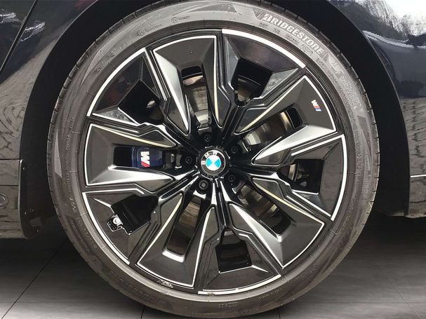 BMW i7 M70 xDrive 485 kW image number 6