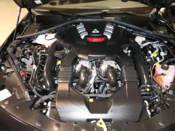 Car image 32