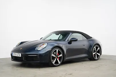 Car image 32