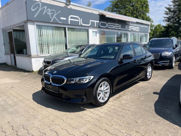 BMW 330e 185 kW image number 1