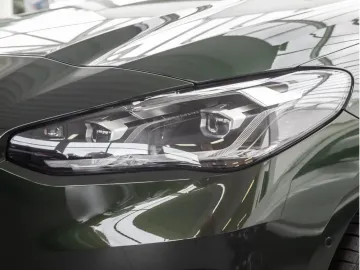 Car image 34