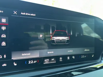 Car image 29