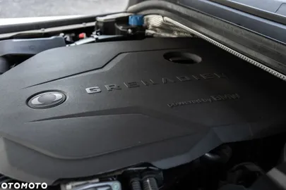 Car image 40