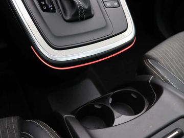 Car image 37