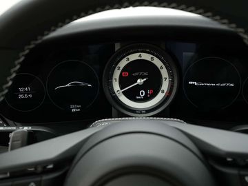 Car image 37