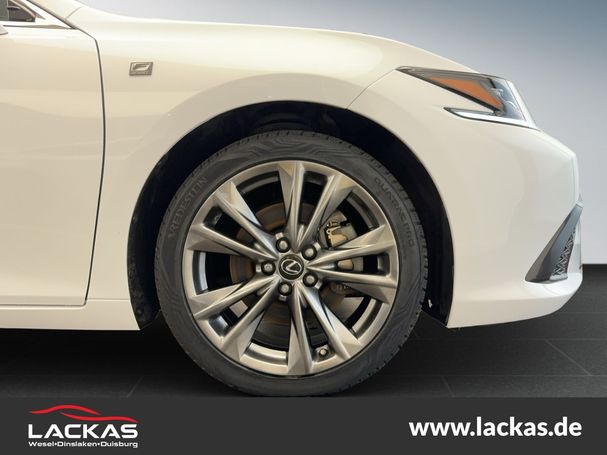 Lexus ES 300 H 160 kW image number 19