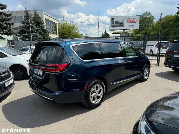 Chrysler Pacifica 208 kW image number 2