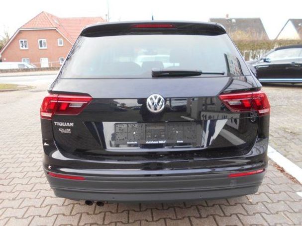 Volkswagen Tiguan 1.5 TSI Comfortline 110 kW image number 4