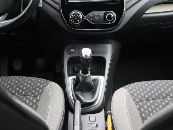 Renault Captur TCe INTENS 66 kW image number 10