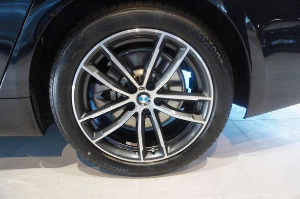 BMW 520d xDrive 140 kW image number 7