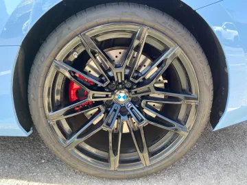 Car image 27