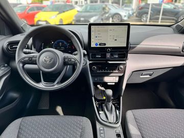 Car image 12