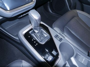 Car image 10