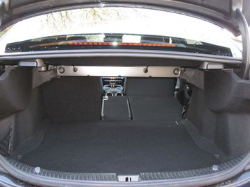 Car image 40