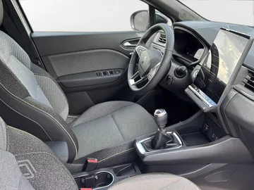 Car image 25