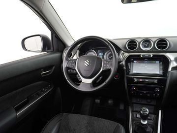 Car image 23