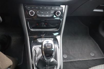 Car image 45