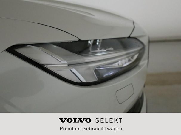 Volvo V90 B4 Plus 145 kW image number 6