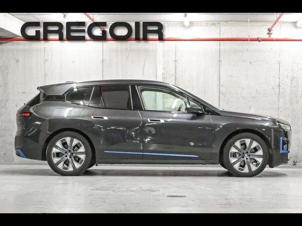 BMW iX xDrive40 240 kW image number 3