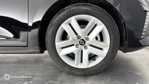 Car image 20