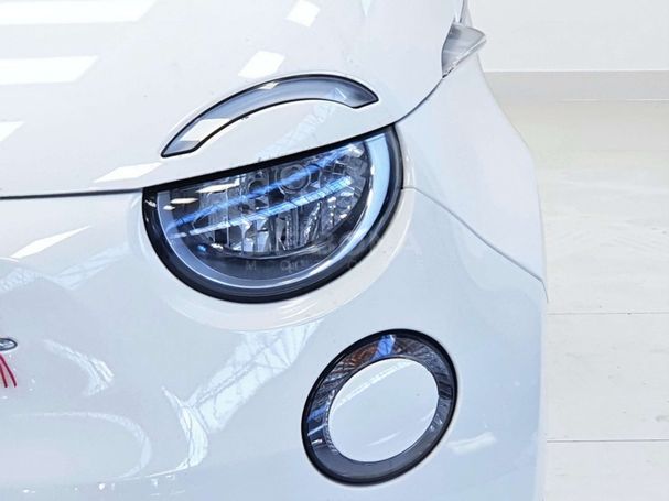 Fiat 500 e 42 kWh 87 kW image number 24