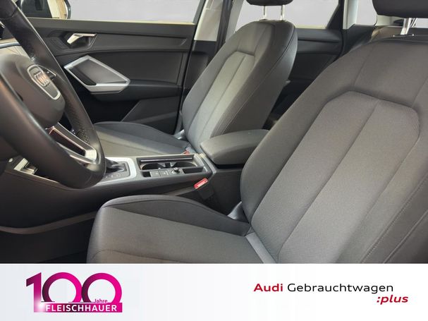 Audi Q3 35 TDI S-line 110 kW image number 4