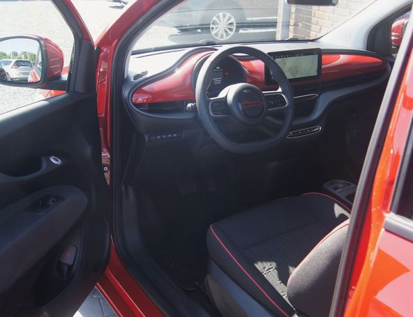 Fiat 500 e RED 70 kW image number 12