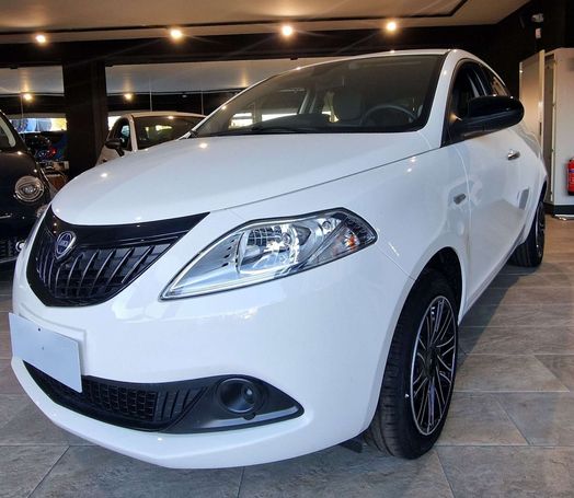 Lancia Ypsilon 51 kW image number 1