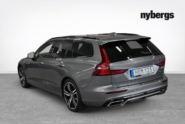 Volvo V60 T5 R Design 186 kW image number 4