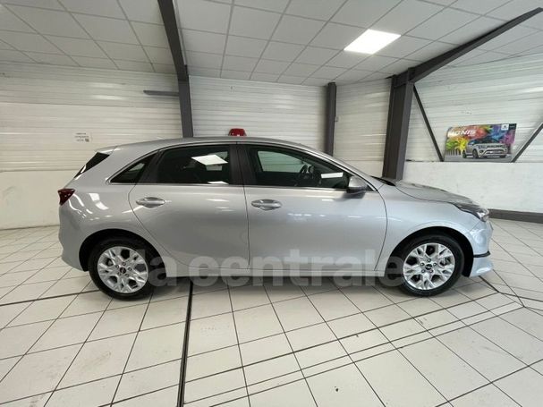 Kia Ceed 1.0 T-GDi 88 kW image number 4