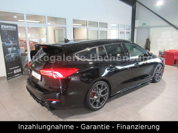 Ford Focus ST 206 kW image number 3