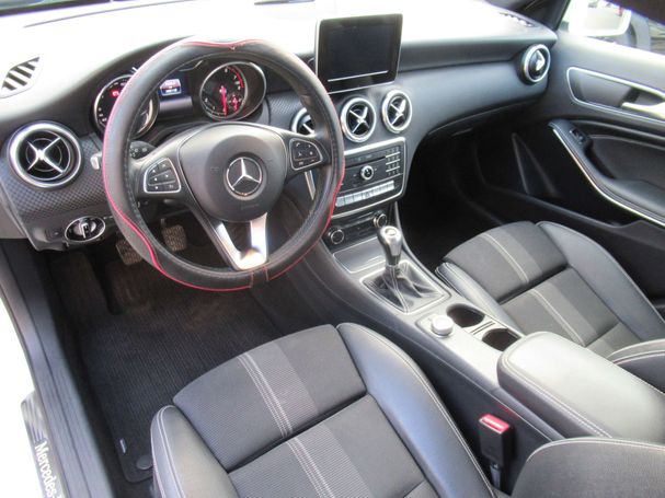 Mercedes-Benz A 180 BlueEFFICIENCY 90 kW image number 15