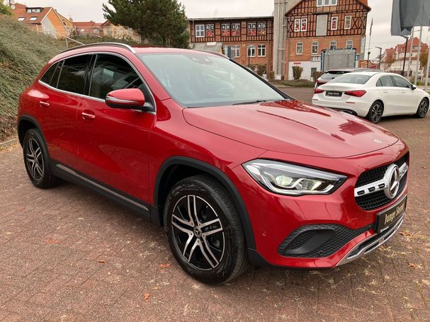 Mercedes-Benz GLA 250 e 160 kW image number 4