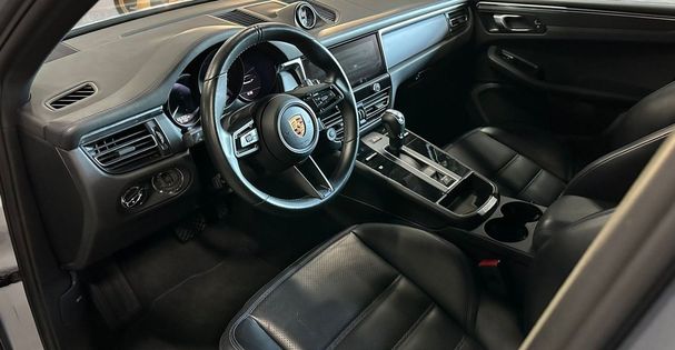 Porsche Macan PDK 196 kW image number 3