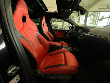 Car image 39