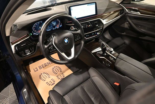 BMW 530i xDrive 185 kW image number 15