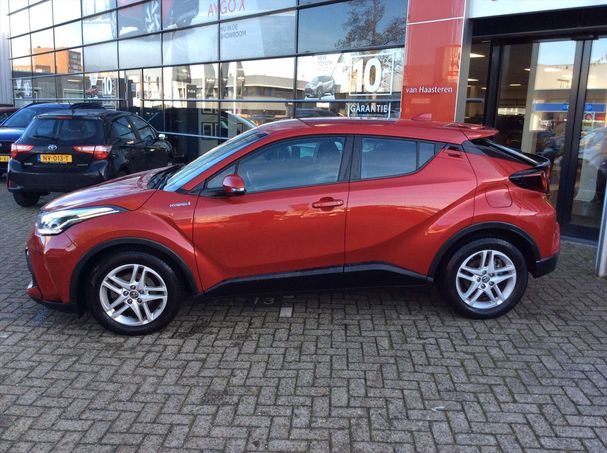 Toyota C-HR 1.8 Hybrid Active 90 kW image number 4