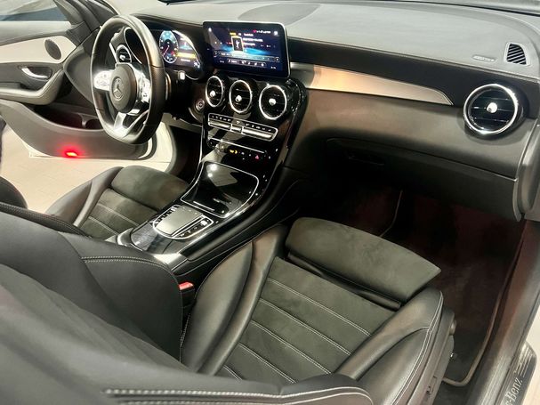 Mercedes-Benz GLC 300 e 4Matic 235 kW image number 10