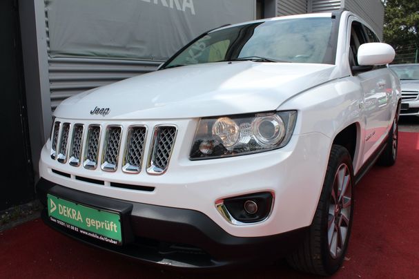 Jeep Compass 4x4 Limited 125 kW image number 2