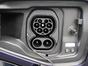 Car image 50