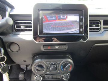 Car image 11