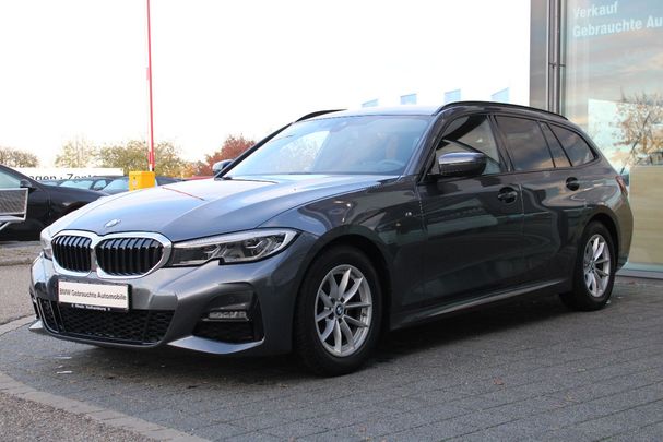 BMW 320i Touring 135 kW image number 1