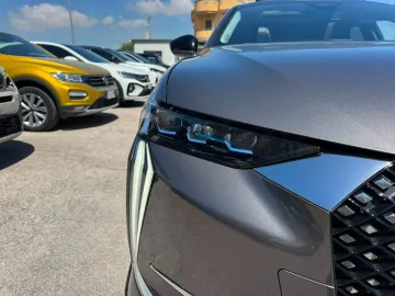 Car image 28