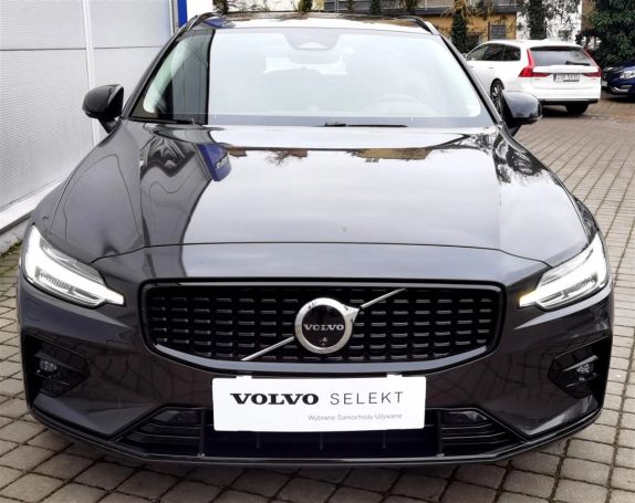 Volvo V60 B4 Ultimate 145 kW image number 4