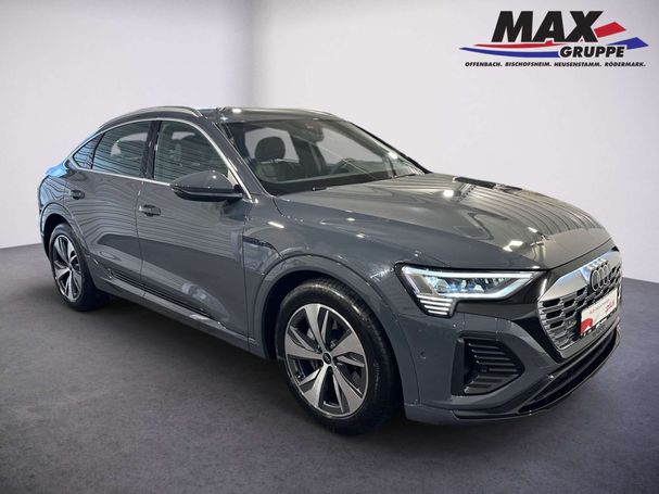 Audi Q8 55 S-line Sportback 300 kW image number 2