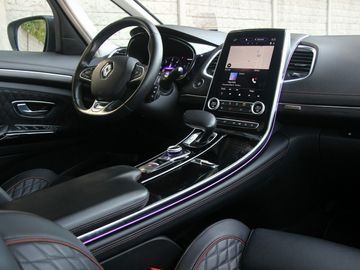 Car image 32