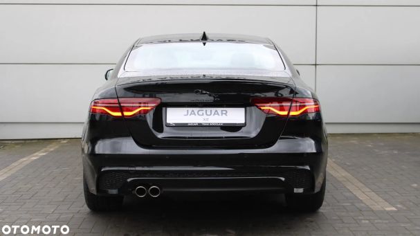 Jaguar XE 150 kW image number 8